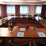 Hotel Doubletree By Hilton London Heathrow Airport